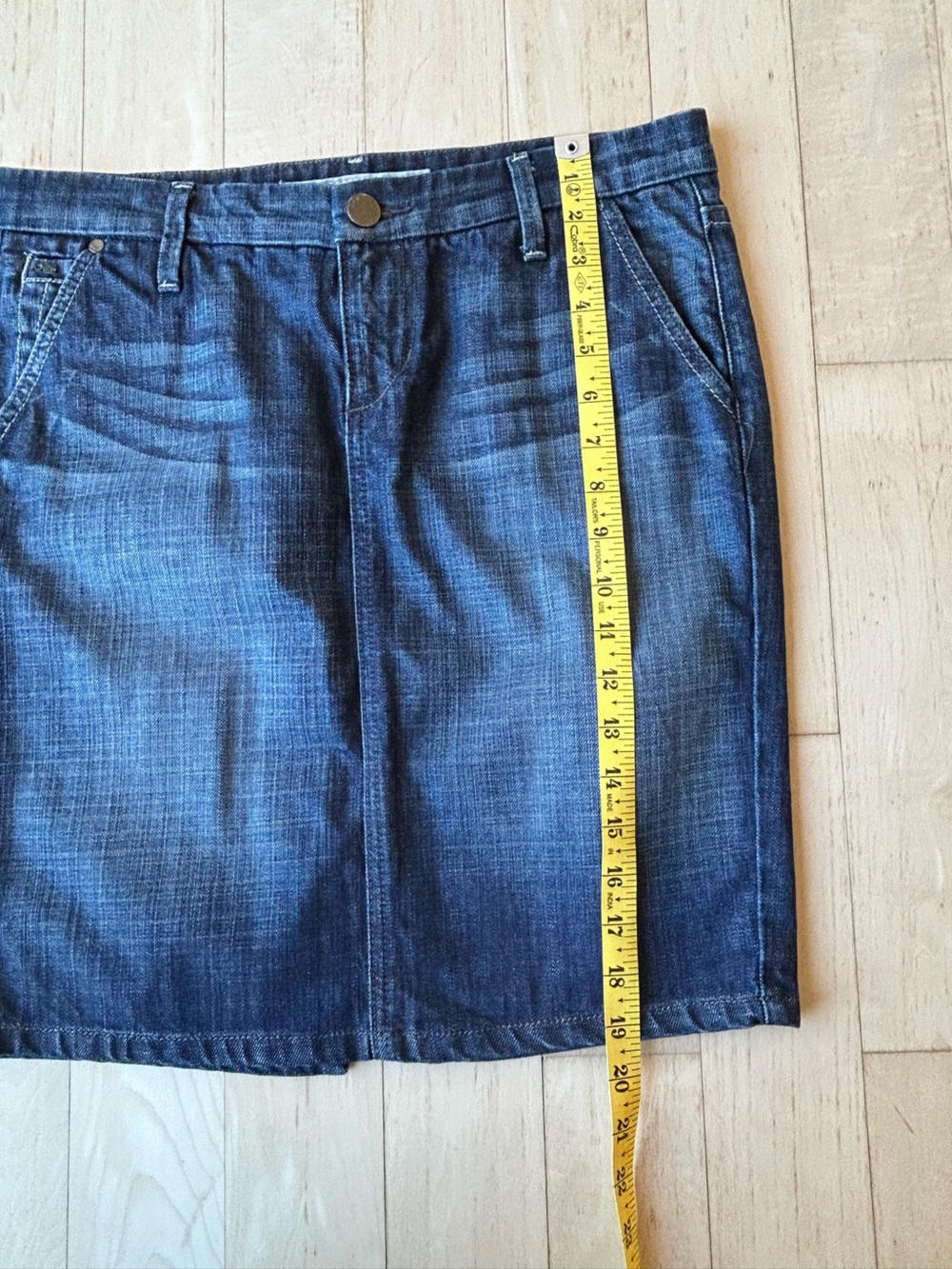 Joe's Jeans Ella Trouser Denim Pencil Skirt in Dark Wash Size 28 - Picture 12 of 14